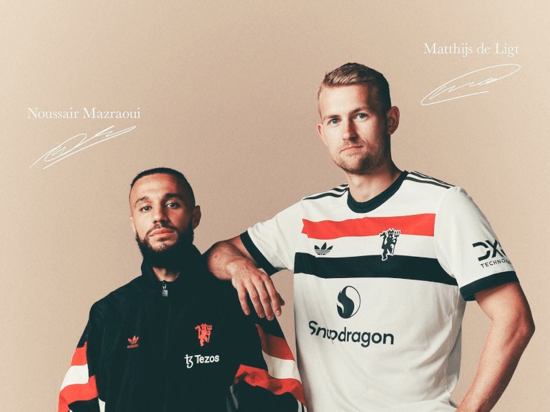 Duo Bek Bayern Resmi Jadi Milik Man United: Harapan Baru untuk Ten Hag