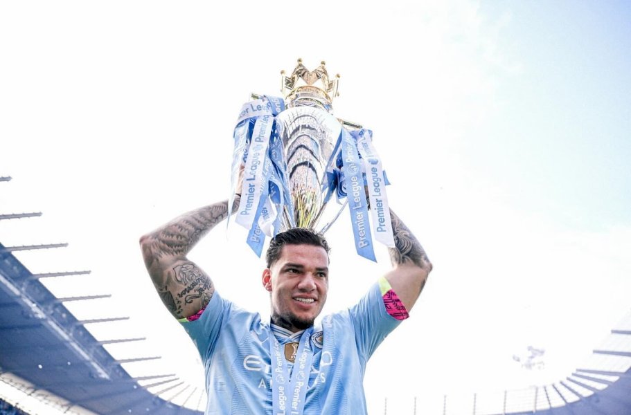 Ederson di Ujung Jalan? Manchester City Tawarkan Kontrak Terakhir