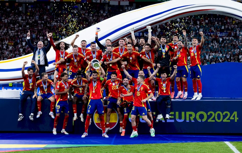 La Furia Roja Merajai Eropa! Spanyol Kalahkan Inggris di Final Euro 2024