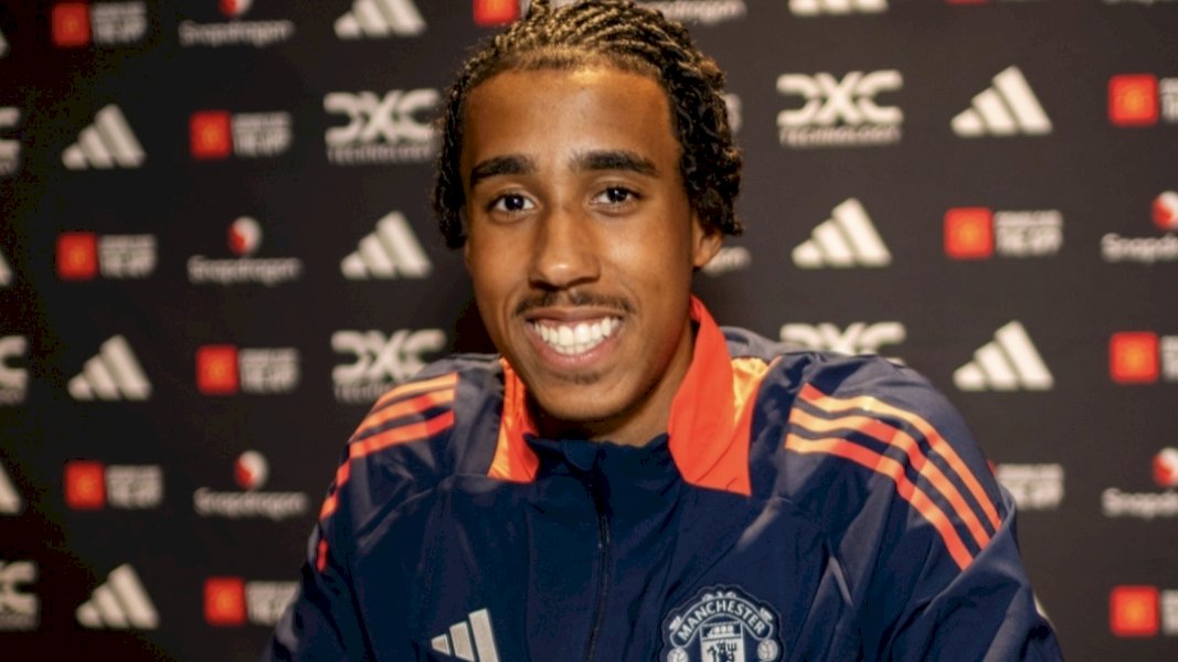 Leny Yoro Resmi Bergabung dengan Manchester United, Mengukir Masa Depan di Old Trafford