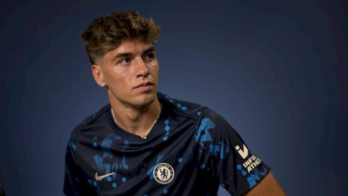 Marc Guiu Meninggalkan Barcelona untuk Bergabung dengan Chelsea dalam Transfer Mengejutkan