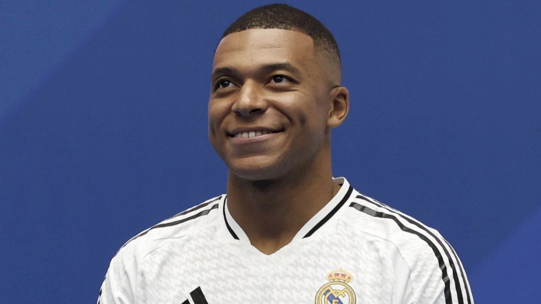 Mbappe Resmi Berkostum Real Madrid, Saga Panjang Berakhir Bahagia!
